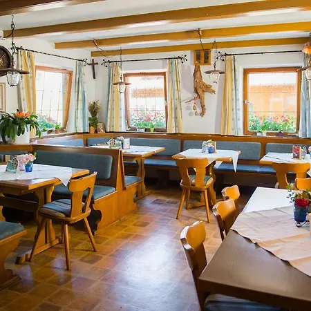Rose Oy-Mittelberg