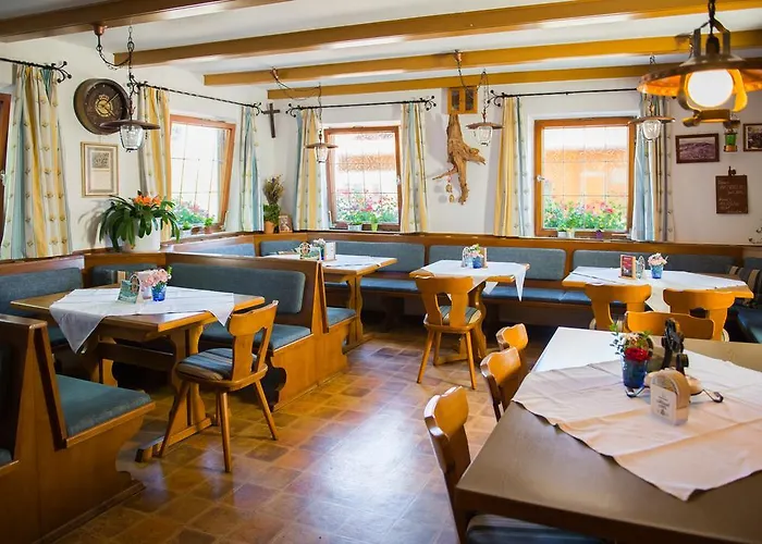 Rose Oy-Mittelberg