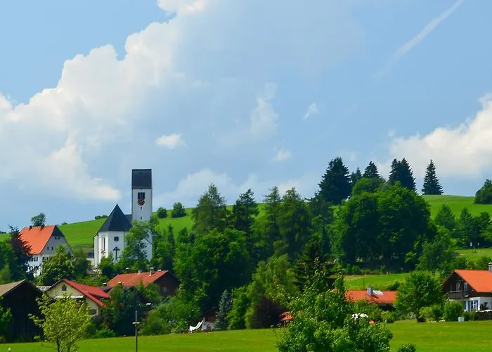 Rose Hotel Oy-Mittelberg